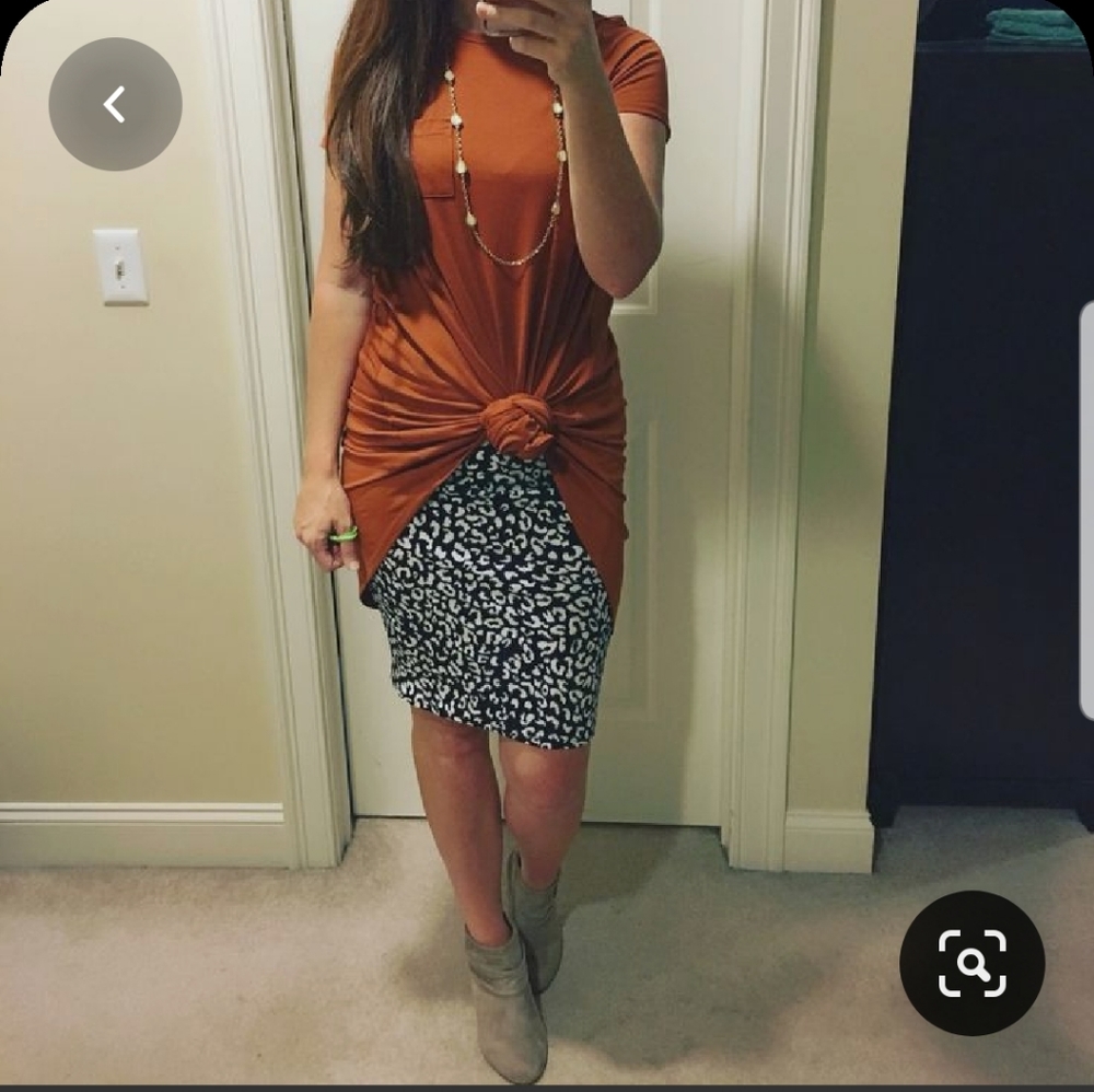 LuLaRoe Cassie Pencil Skirt - NWOT